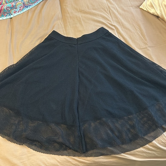 asos women black skirt. Size XS - Picture 5 of 7
